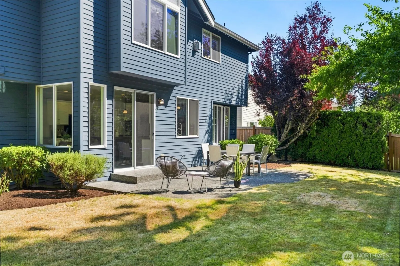 27225 SE 13th Place , Sammamish, WA 98075