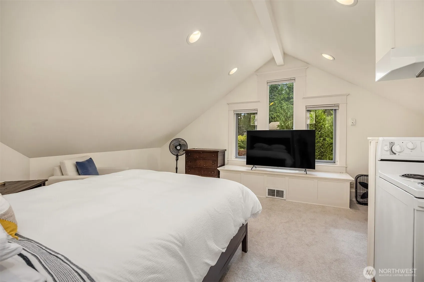 13525 NE 188th Place , Woodinville, WA 98072