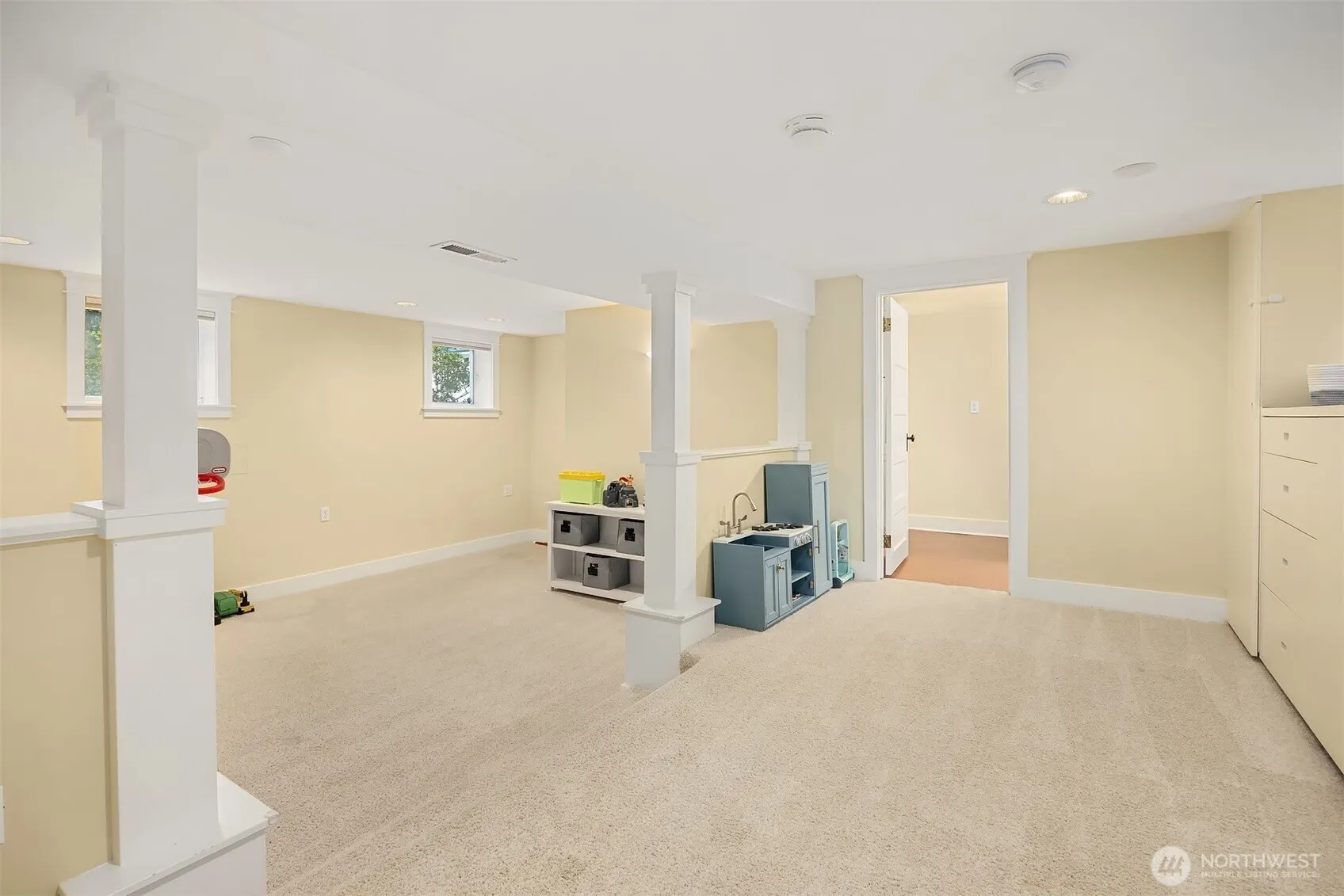 13525 NE 188th Place , Woodinville, WA 98072