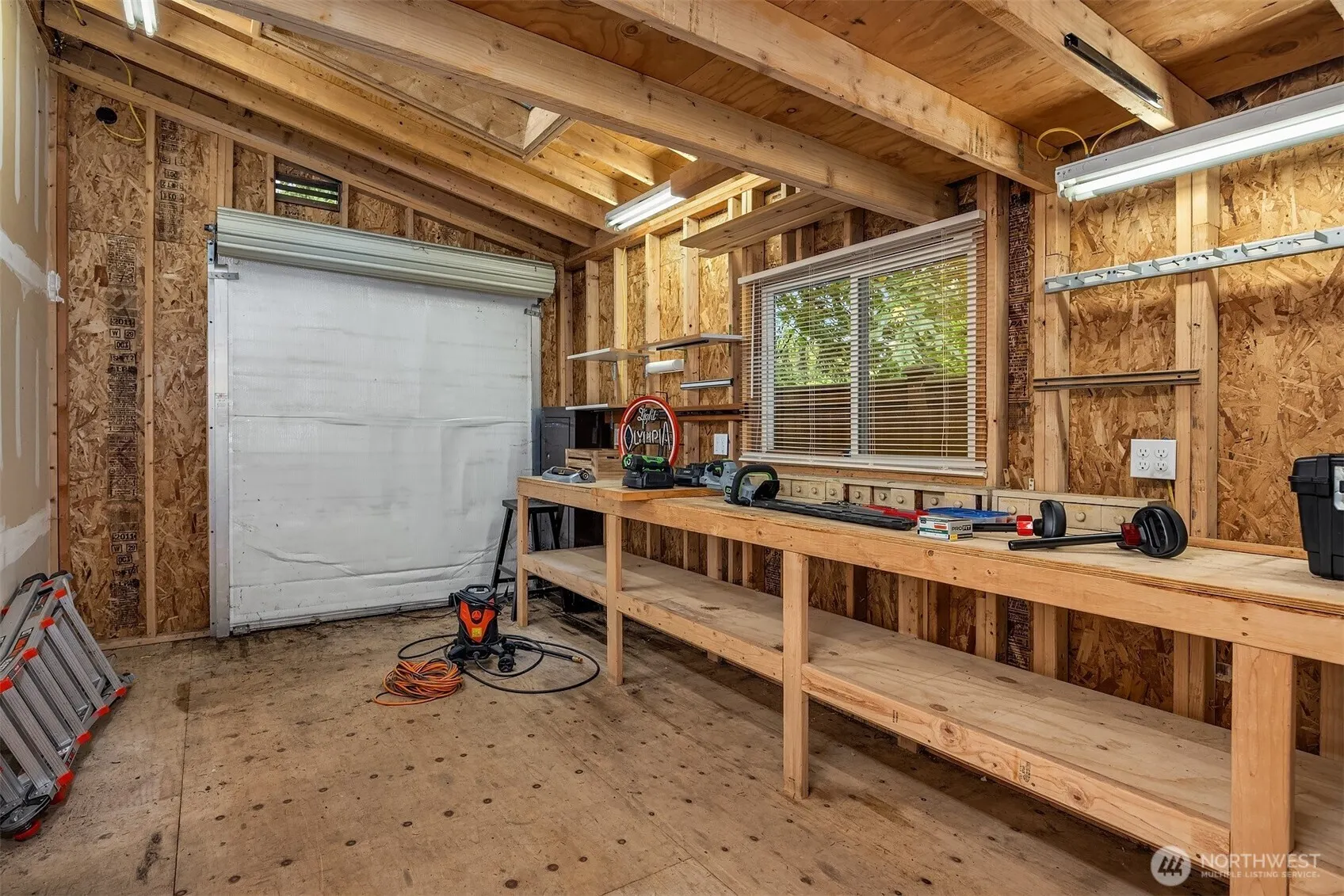 13525 NE 188th Place , Woodinville, WA 98072