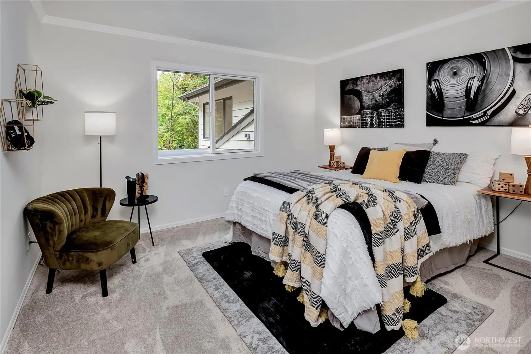 21517 NE 143rd Place , Woodinville, WA 98077