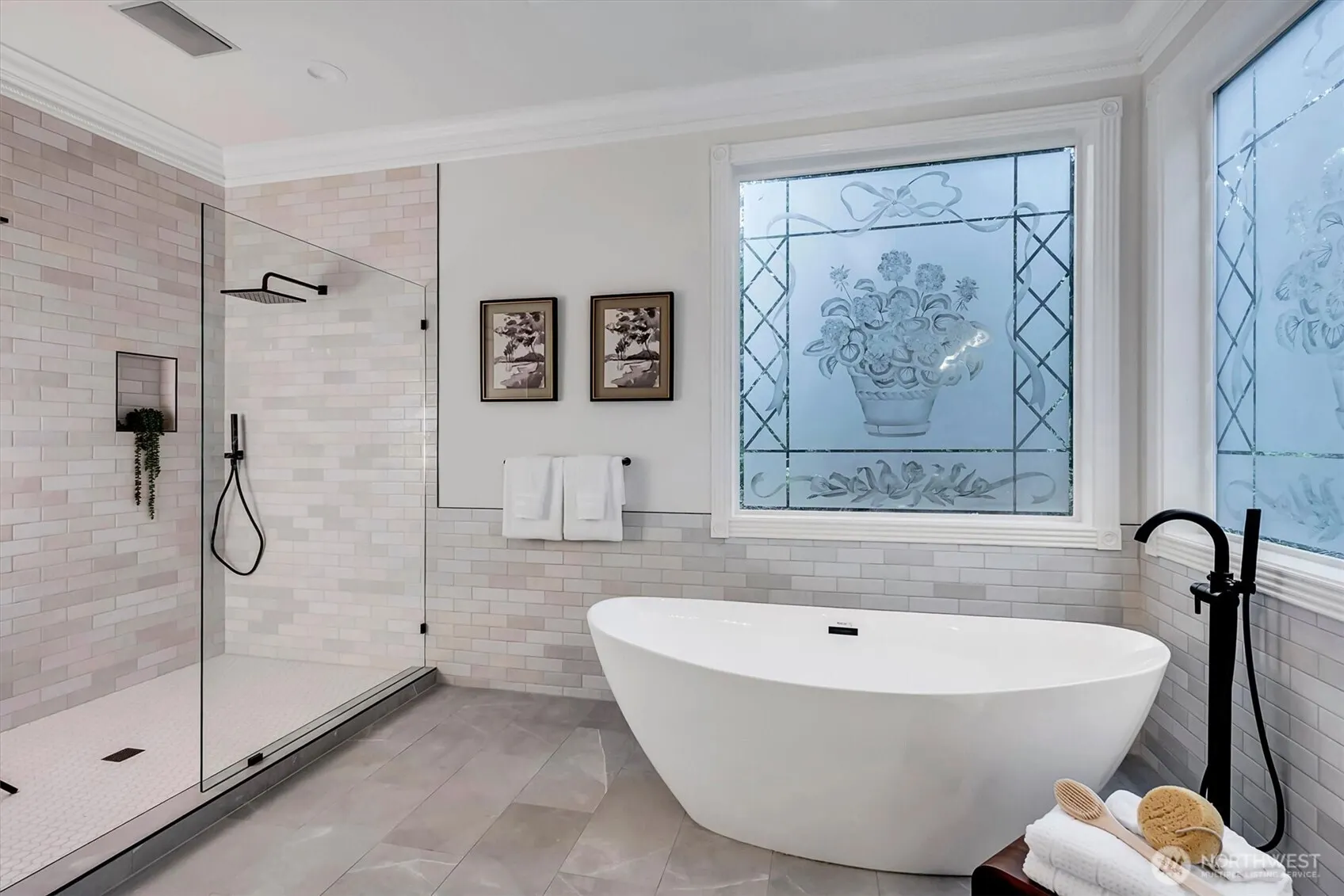 21517 NE 143rd Place , Woodinville, WA 98077