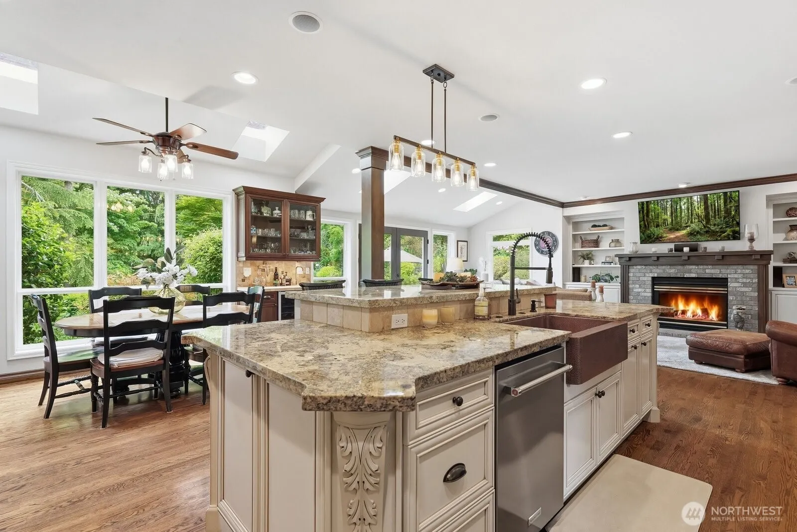 22632 NE 143rd Court , Woodinville, WA 98077-5112