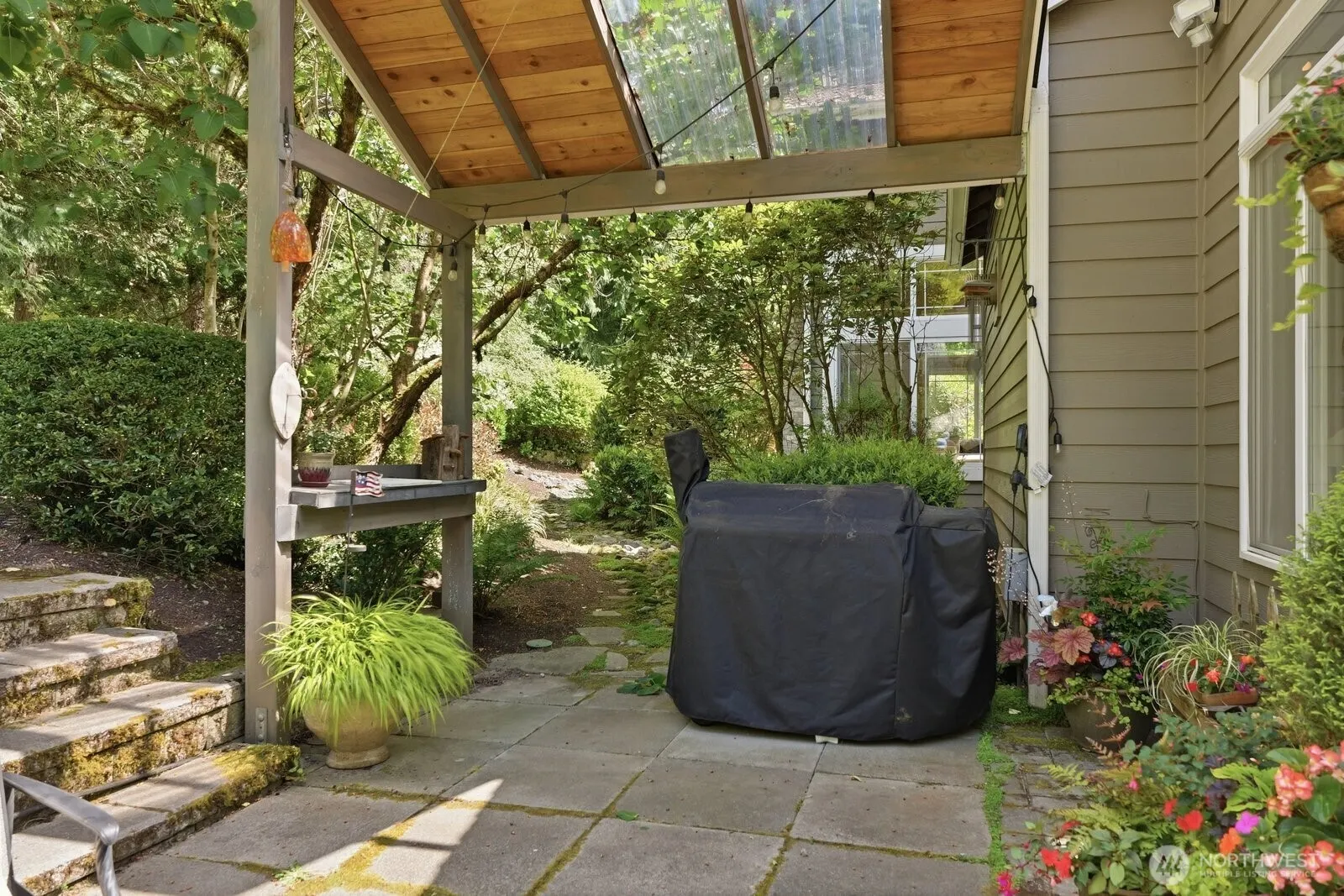 22632 NE 143rd Court , Woodinville, WA 98077-5112