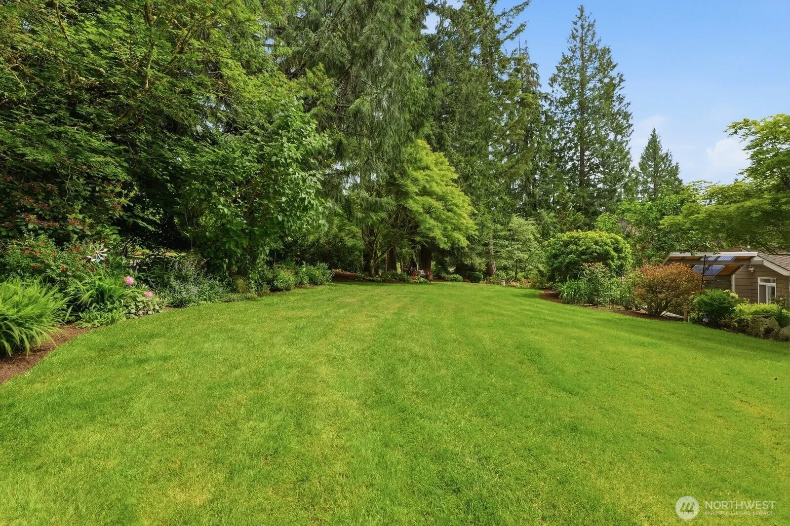 22632 NE 143rd Court , Woodinville, WA 98077-5112