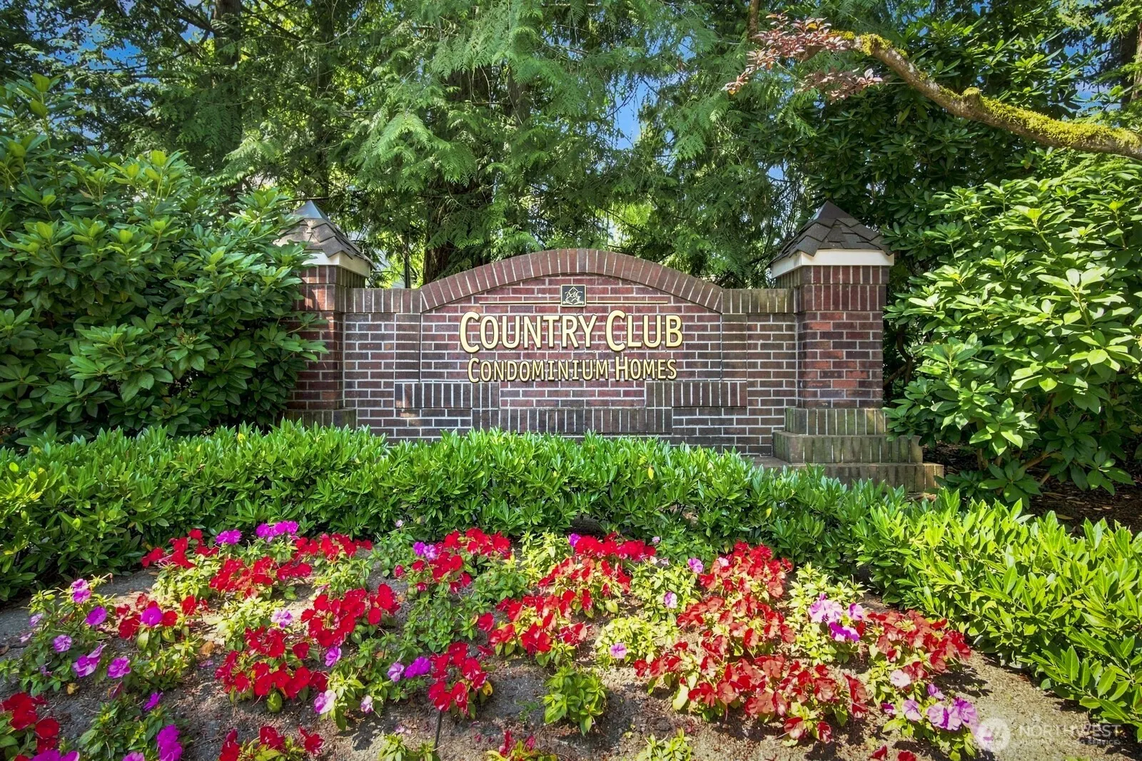 15433 Country Club Drive #E103, Mill Creek, WA 98012