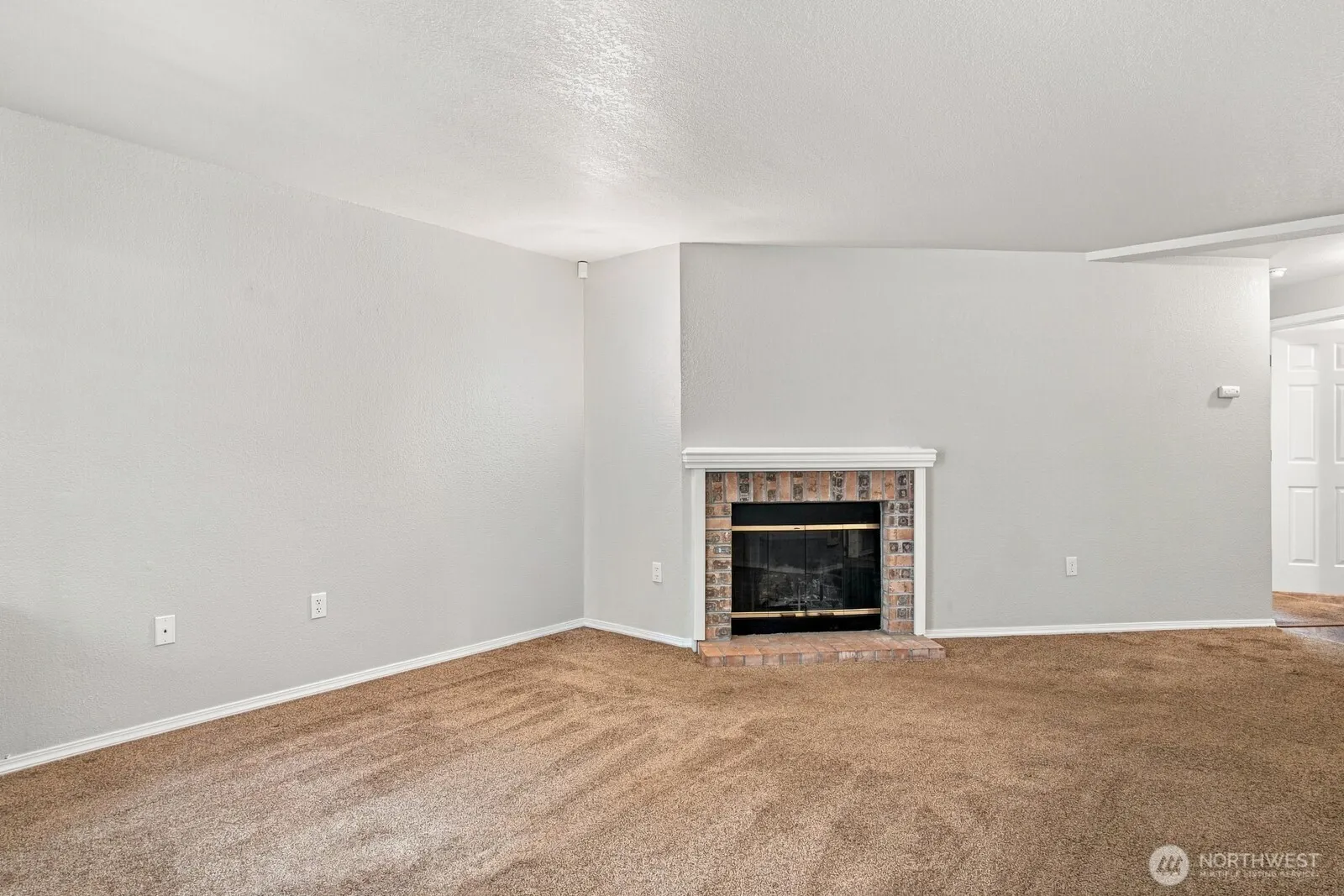 15433 Country Club Drive #E103, Mill Creek, WA 98012