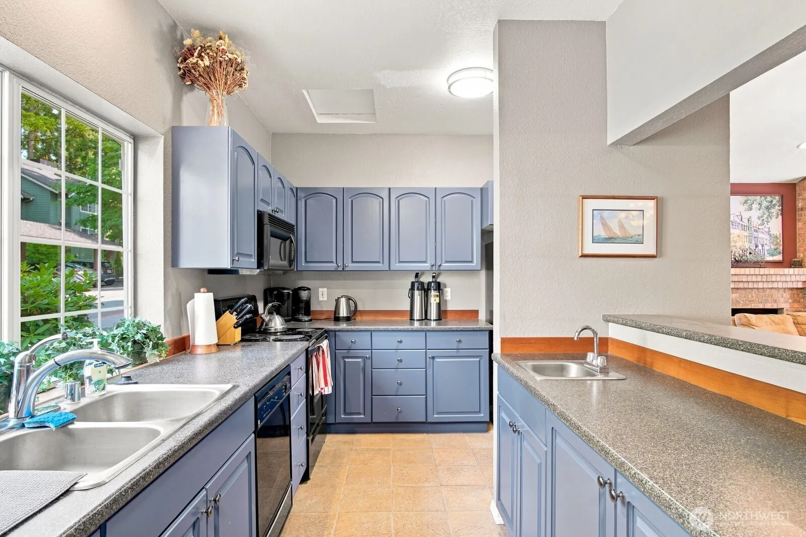 15433 Country Club Drive #E103, Mill Creek, WA 98012