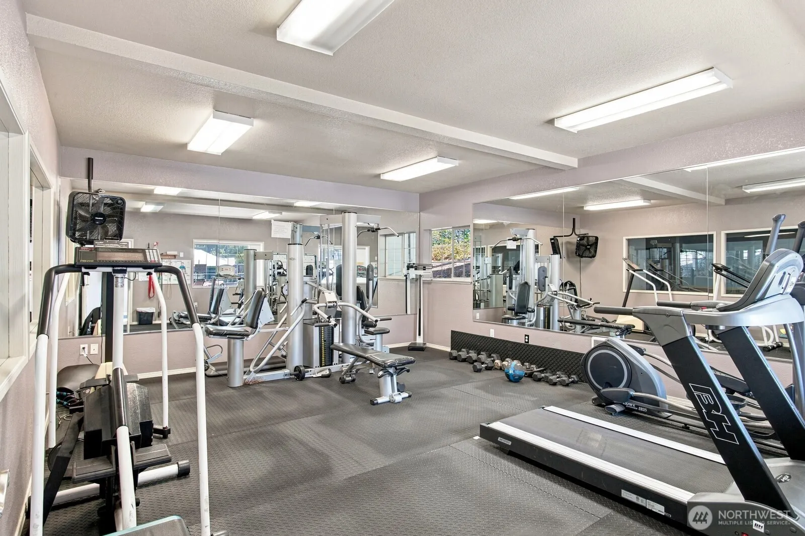 15433 Country Club Drive #E103, Mill Creek, WA 98012