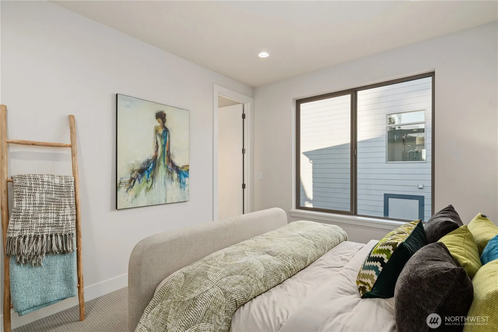 8229 NE 128th Street , Kirkland, WA 98034