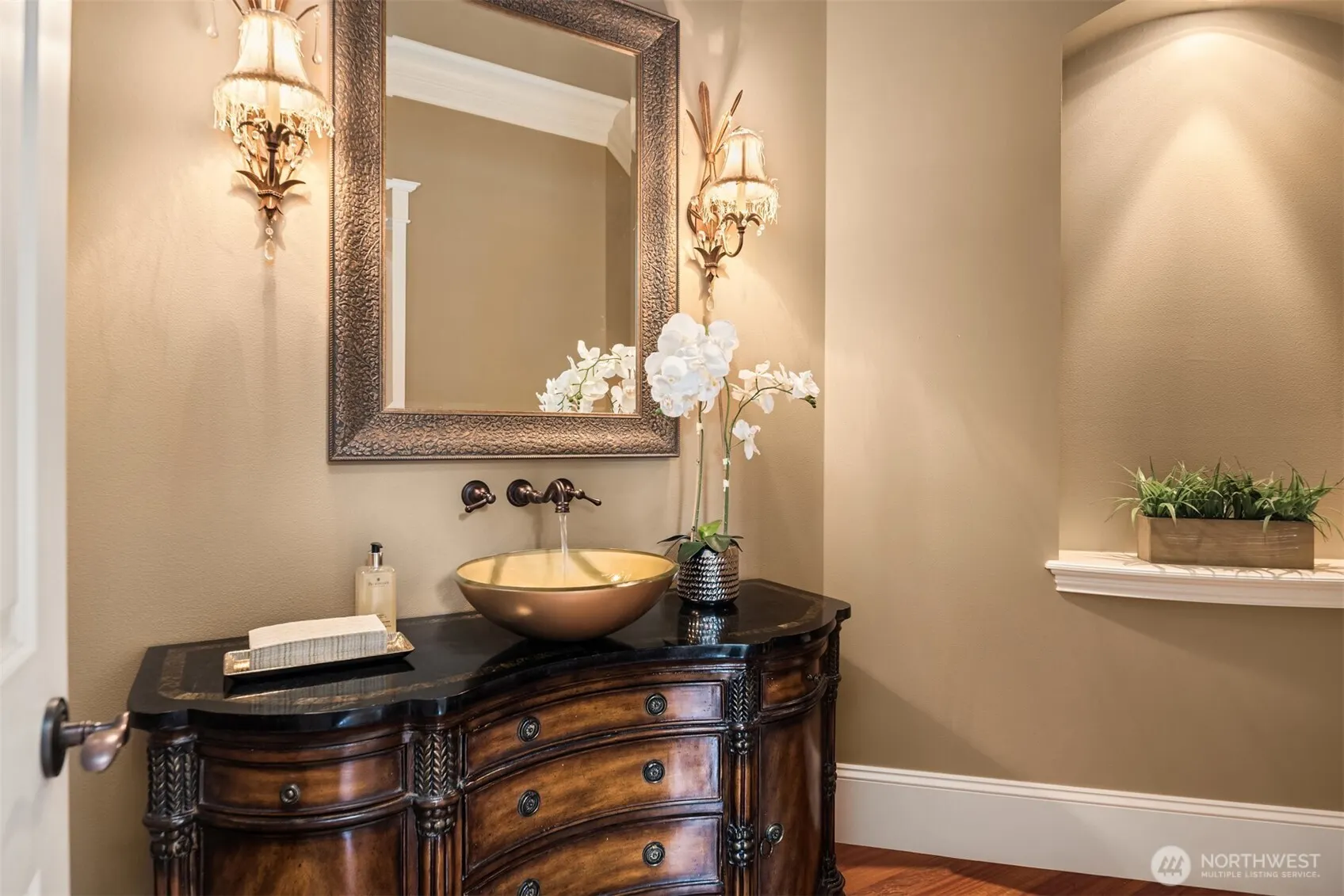 20424 NE 64th Place , Redmond, WA 98053