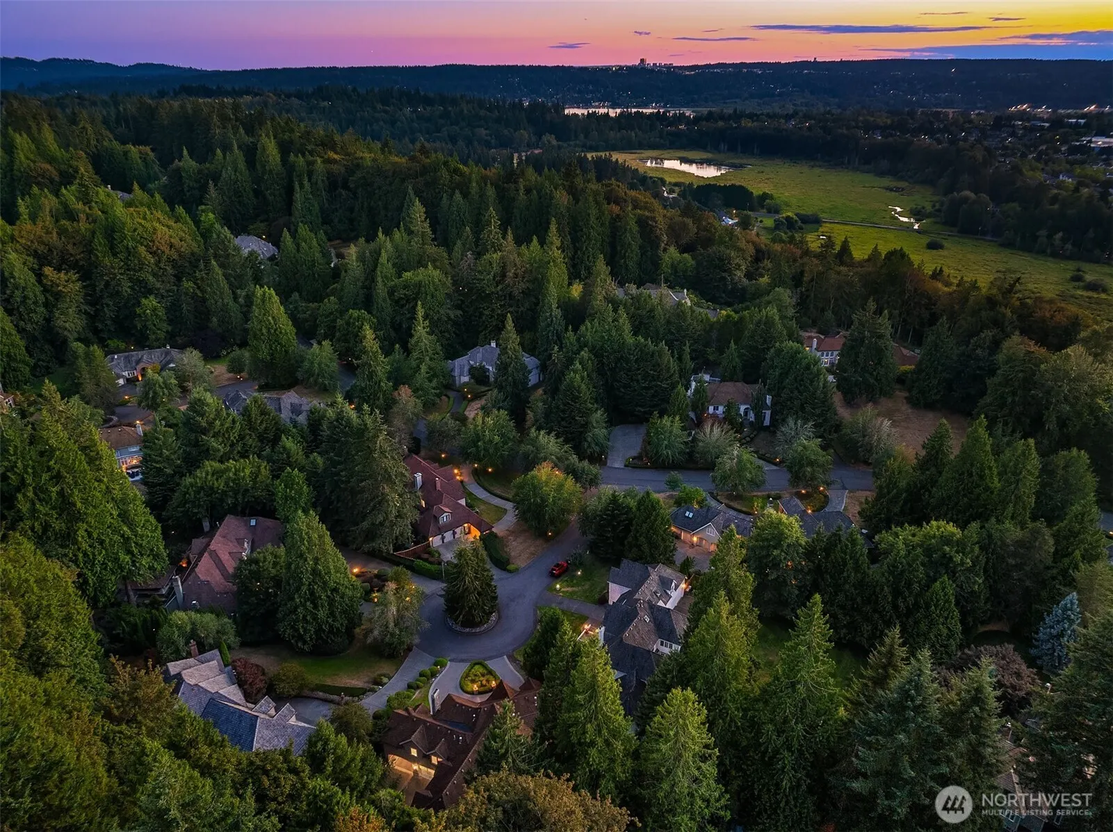 20424 NE 64th Place , Redmond, WA 98053