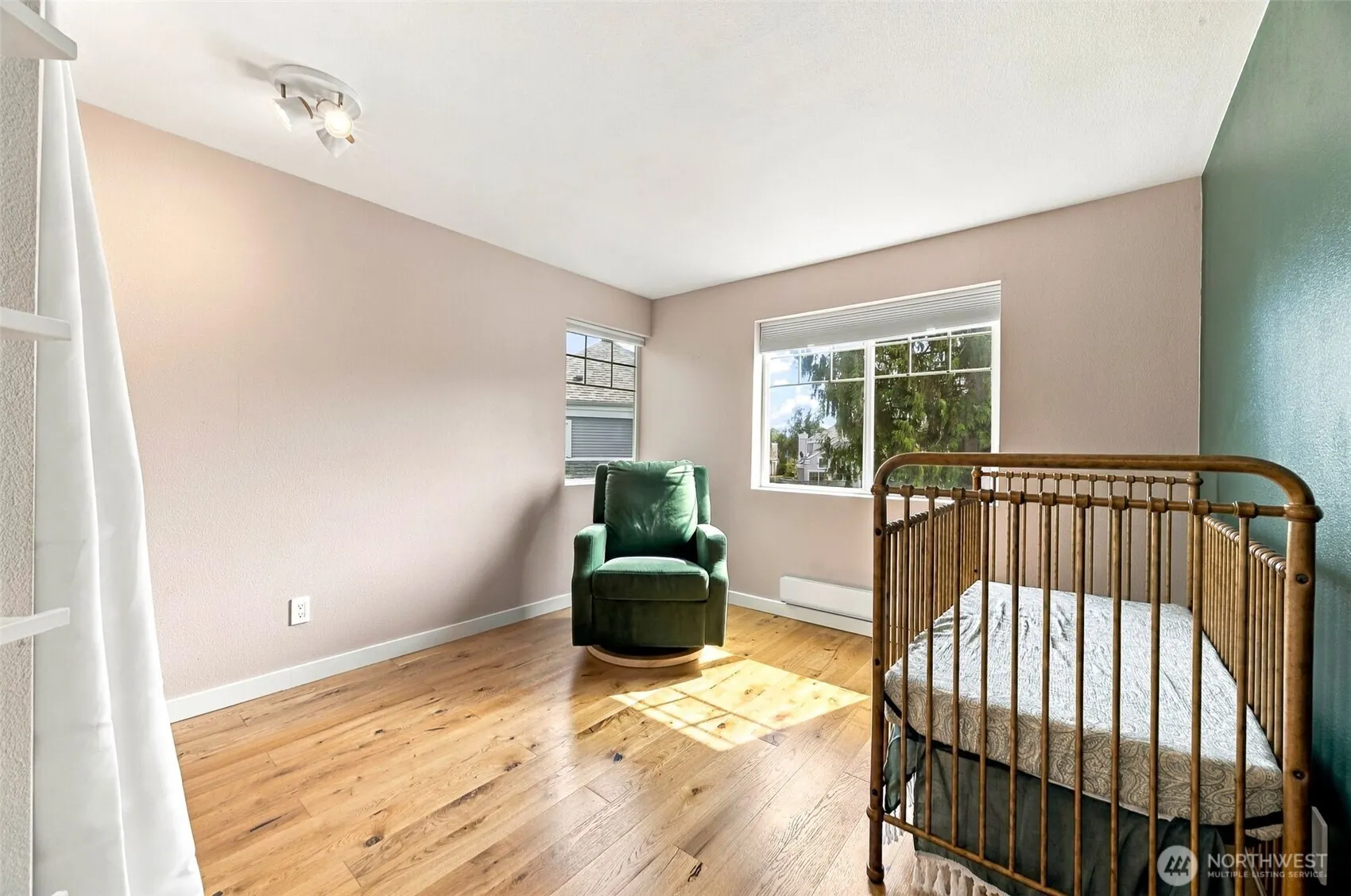 5508 S 236th Place #8-4, Kent, WA 98032-3306