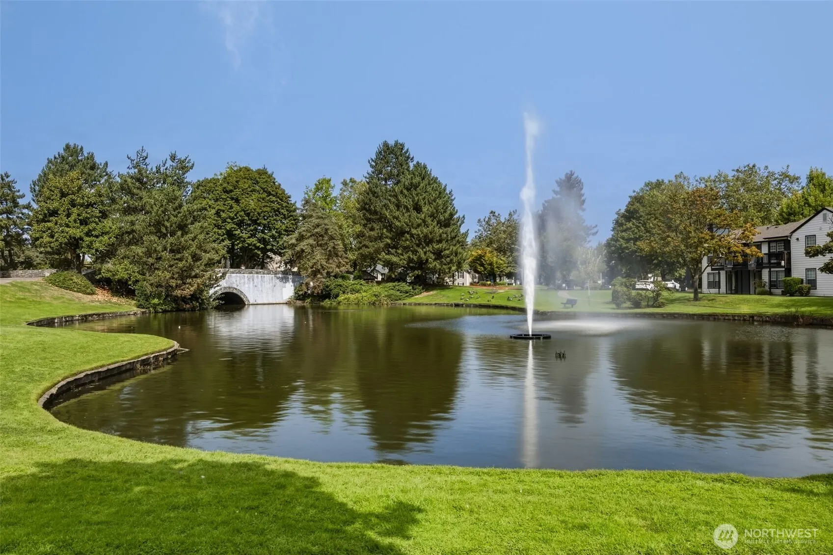 5508 S 236th Place #8-4, Kent, WA 98032-3306
