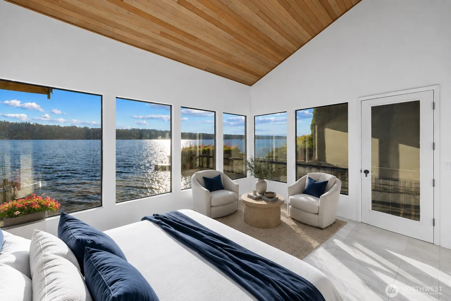 2825 E Lake Sammamish Parkway NE, Sammamish, WA 98074