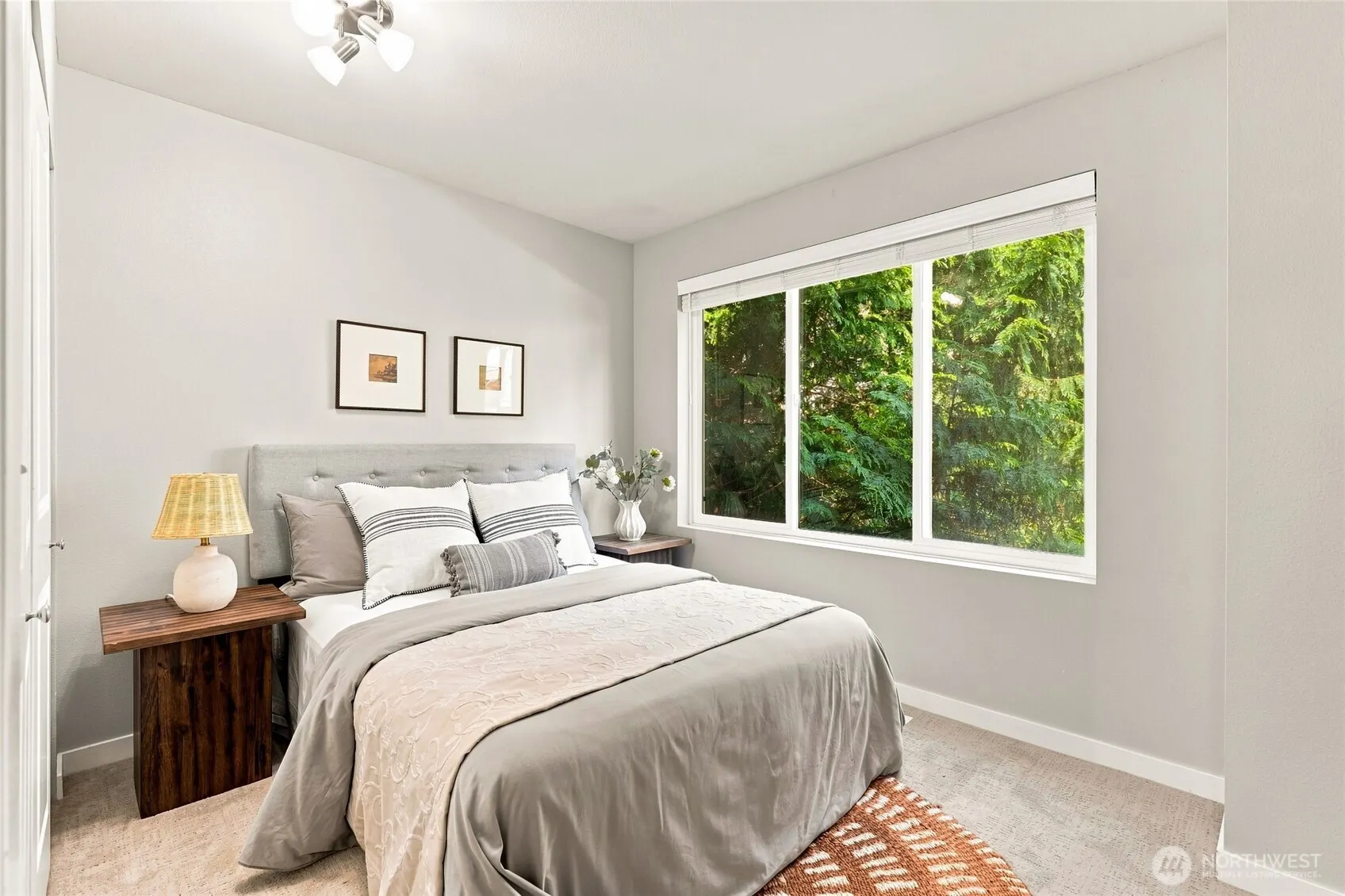 23300 SE Black Nugget Road #M2, Issaquah, WA 98029