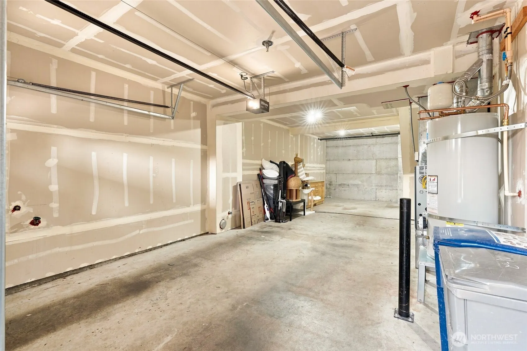 23300 SE Black Nugget Road #M2, Issaquah, WA 98029