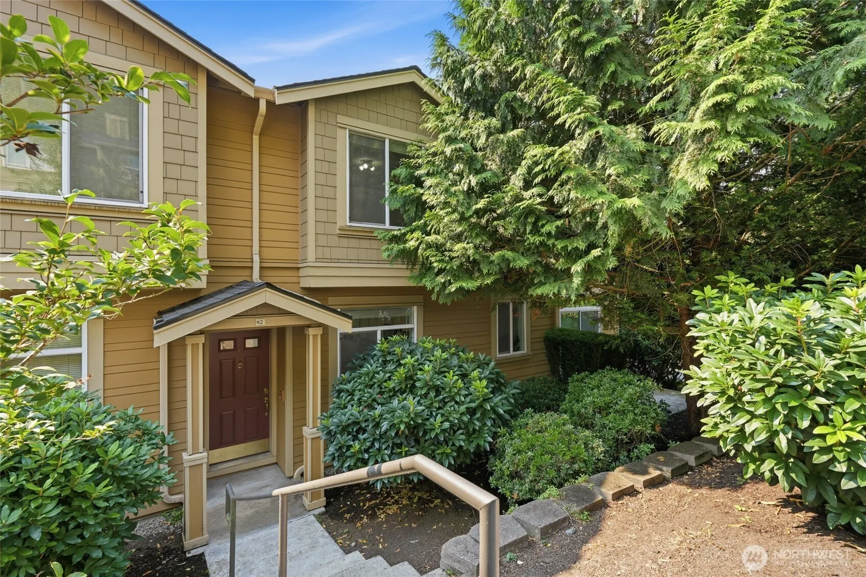 23300 SE Black Nugget Road #M2, Issaquah, WA 98029
