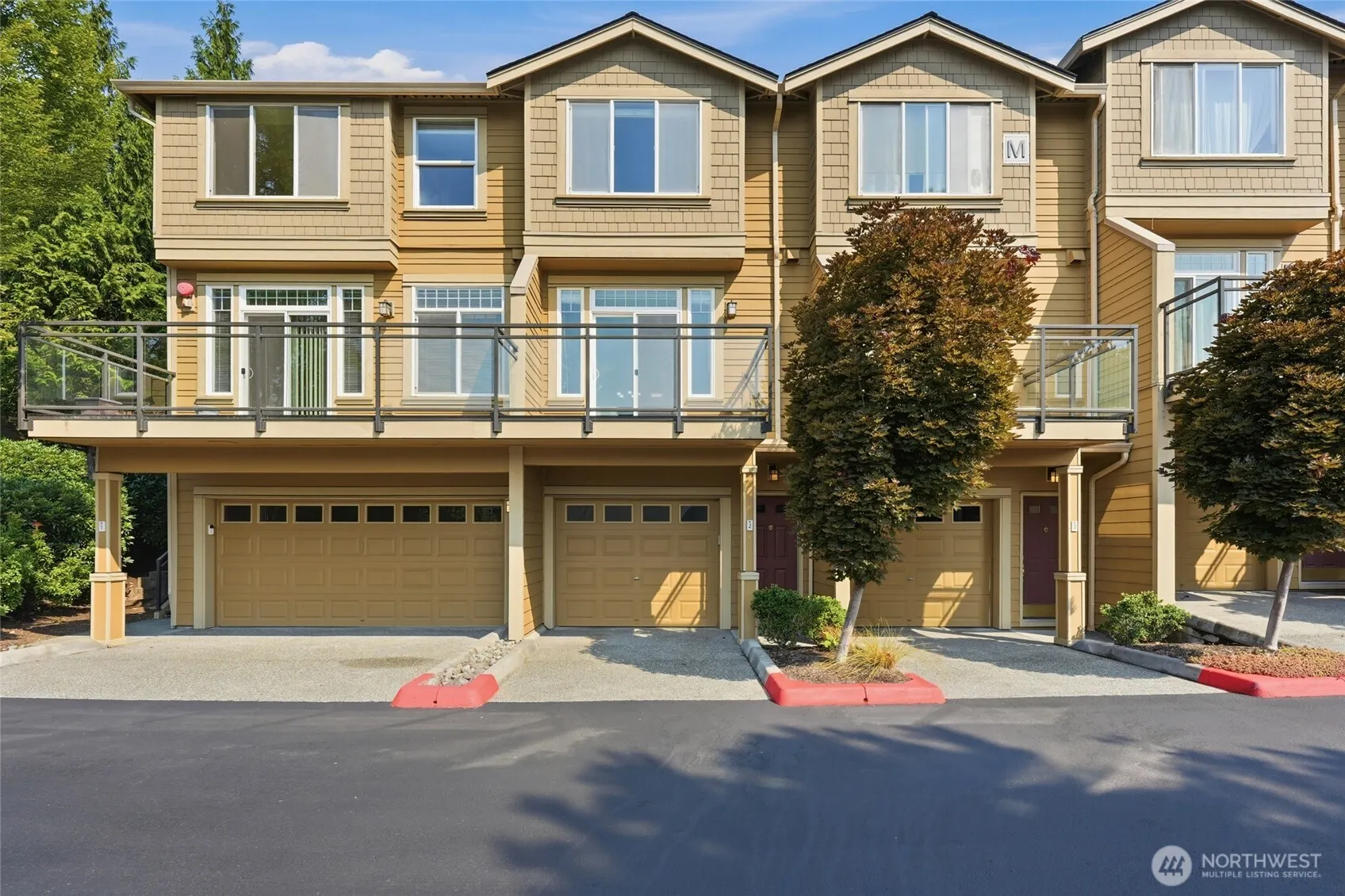 23300 SE Black Nugget Road #M2, Issaquah, WA 98029