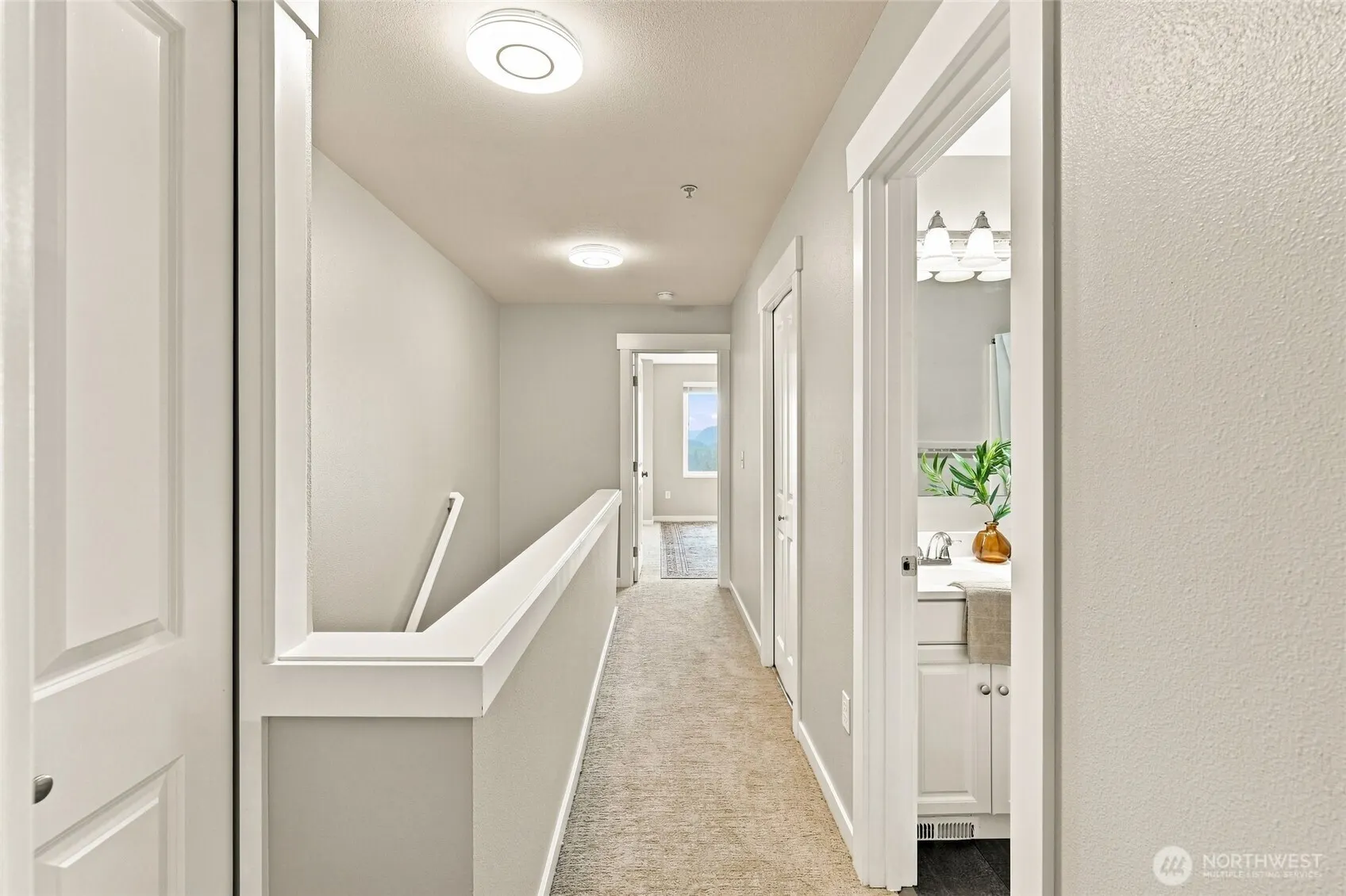 23300 SE Black Nugget Road #M2, Issaquah, WA 98029