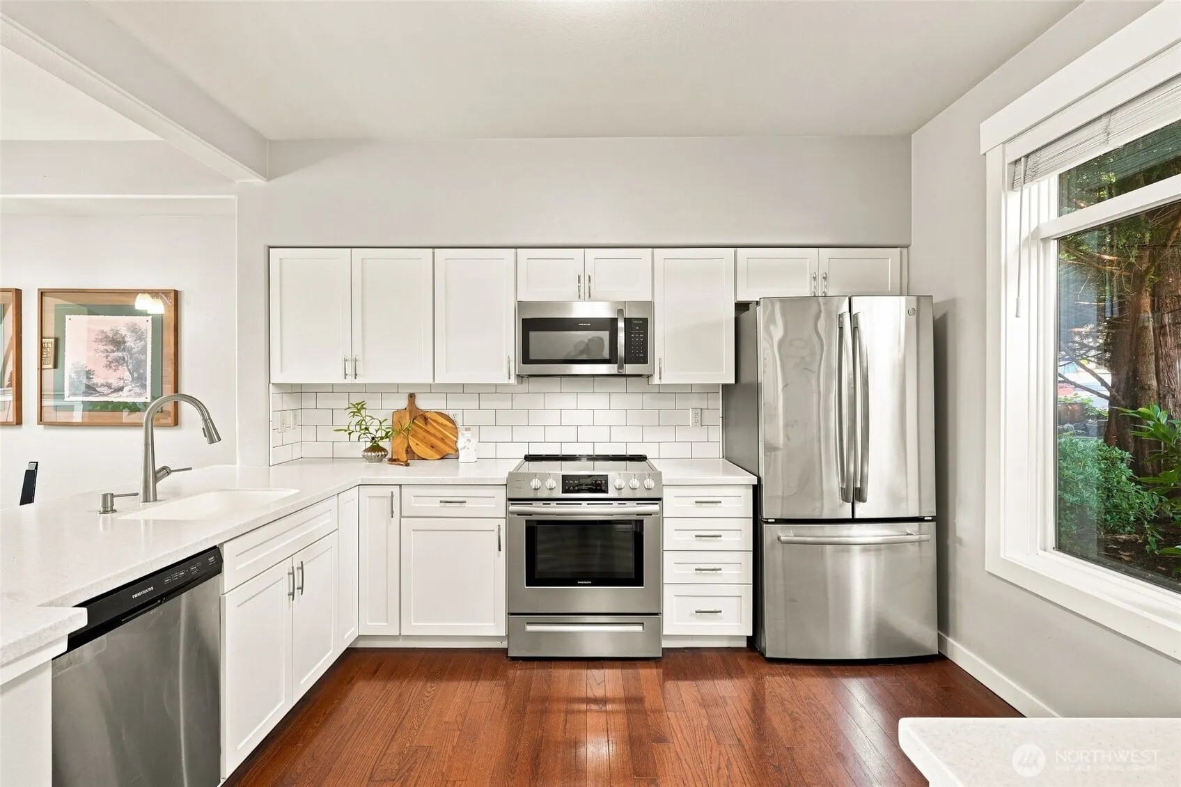 23300 SE Black Nugget Road #M2, Issaquah, WA 98029