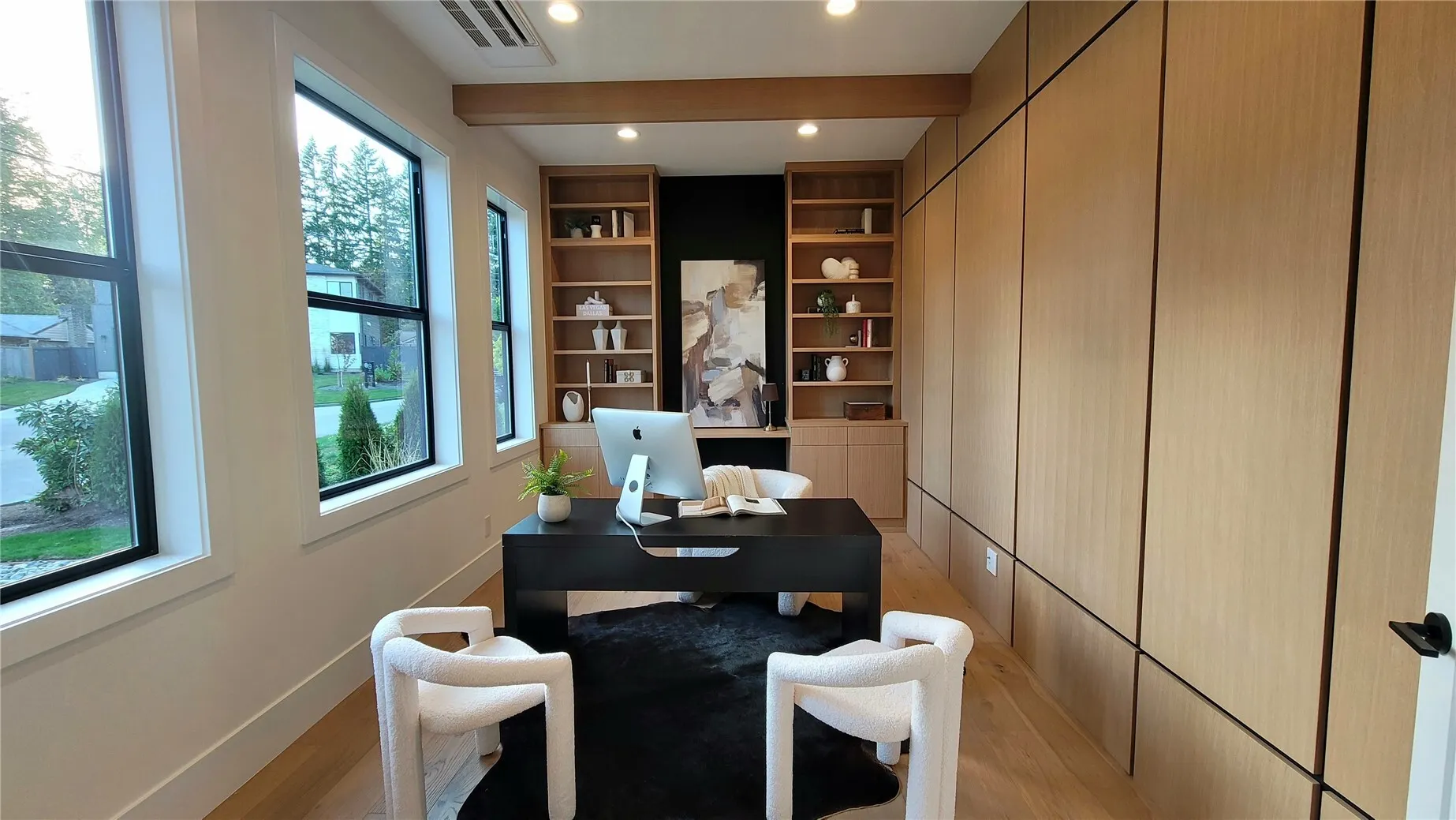 16906 NE 14th Street , Bellevue, WA 98008