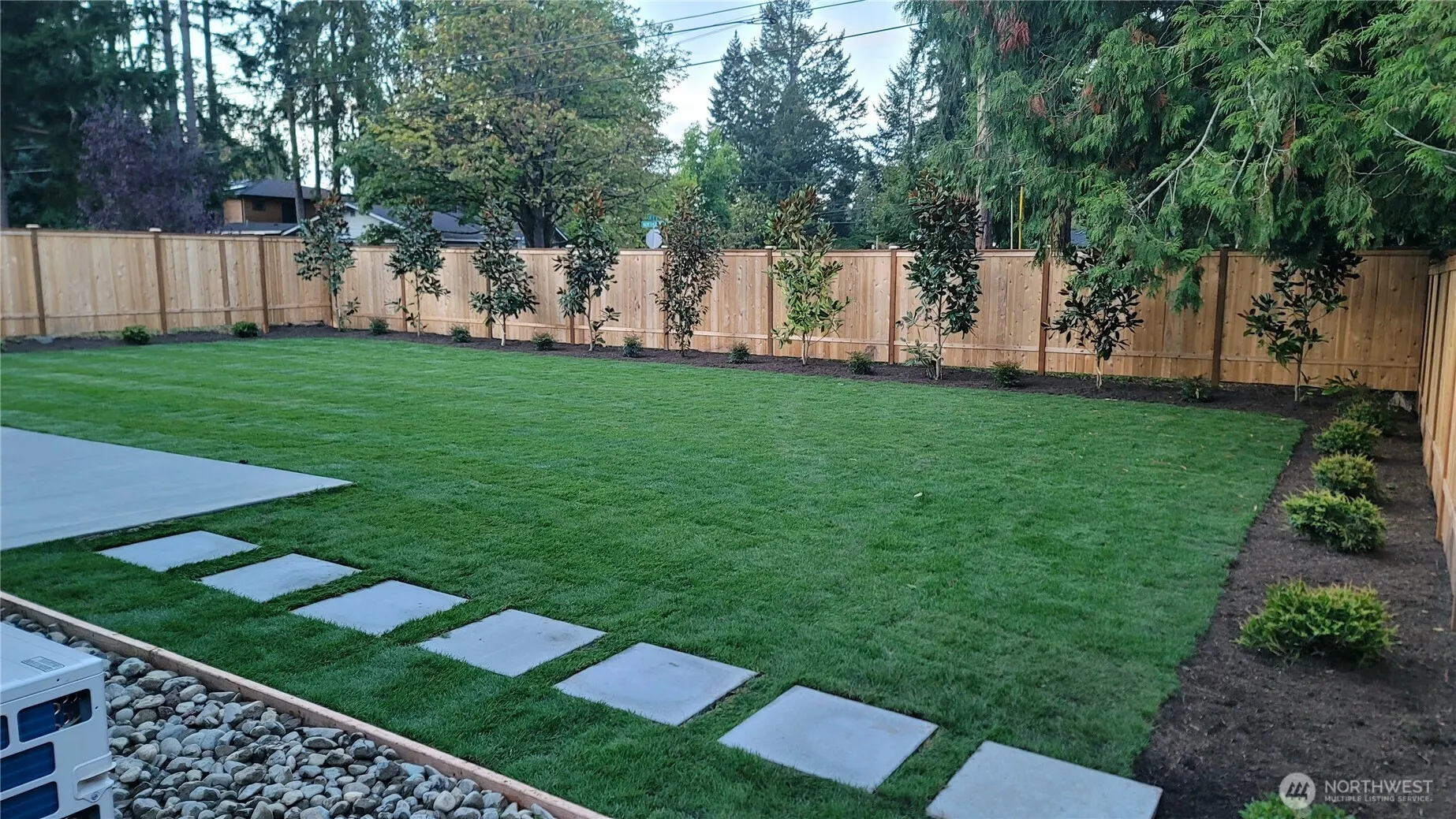 16906 NE 14th Street , Bellevue, WA 98008