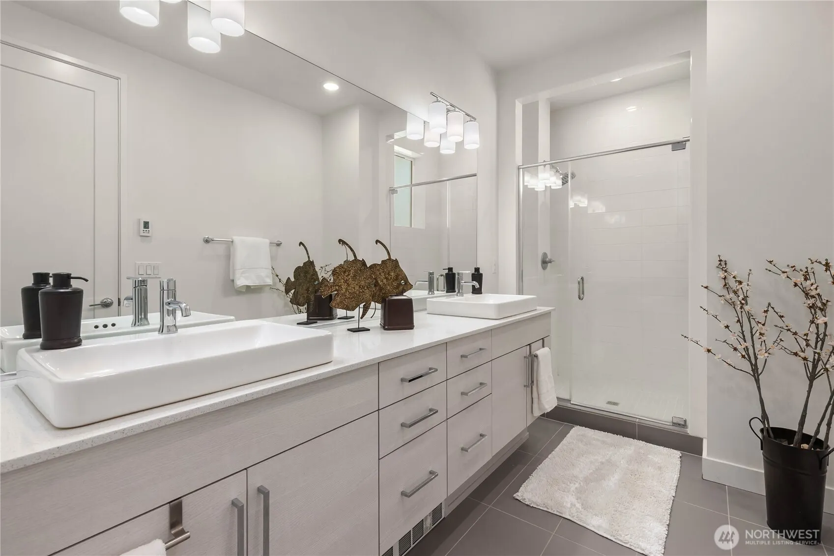 23119 NE 8th Street #B103, Sammamish, WA 98074