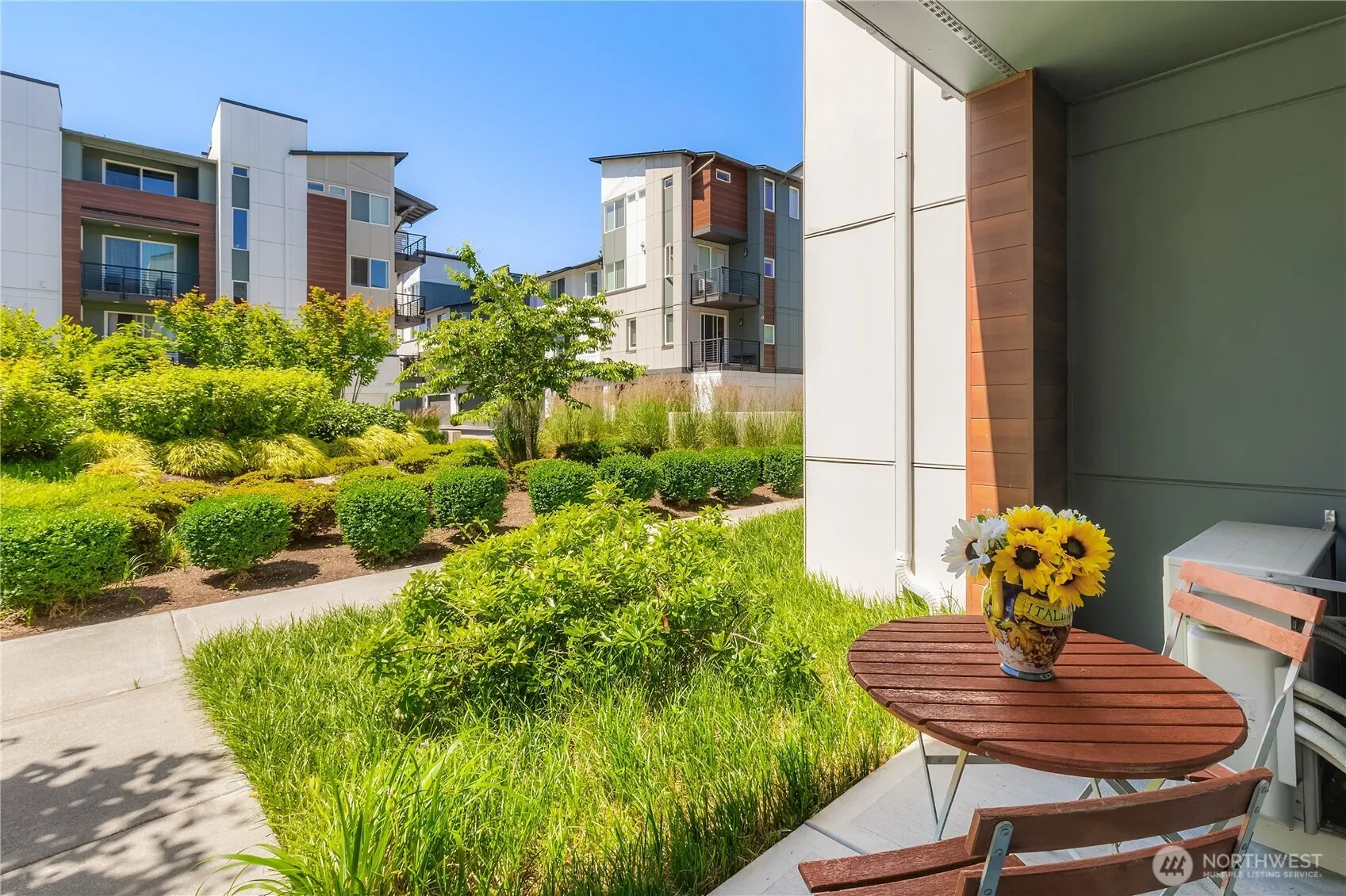 23119 NE 8th Street #B103, Sammamish, WA 98074