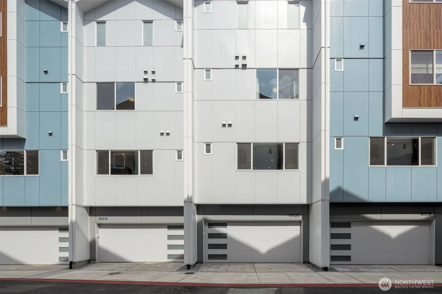 3130 160th Place SE, Bellevue, WA 98008