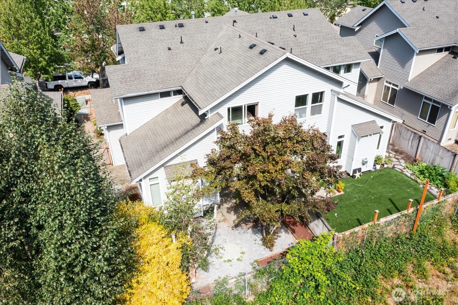 308 196th Place SW #102, Lynnwood, WA 98036