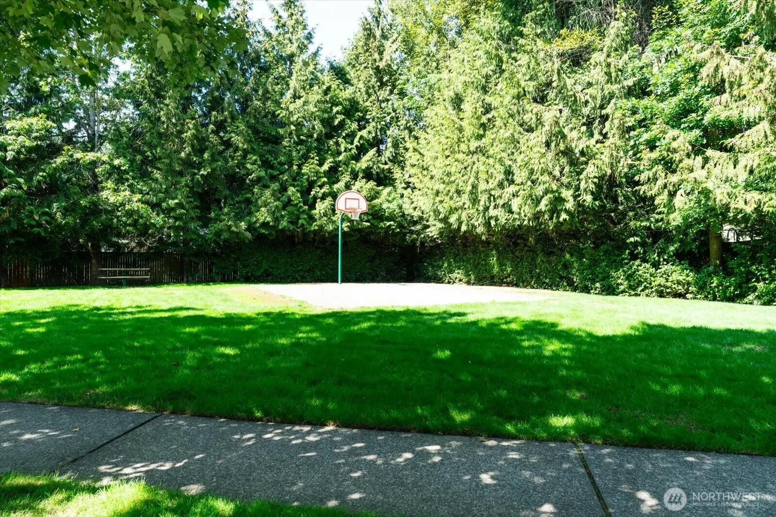308 196th Place SW #102, Lynnwood, WA 98036