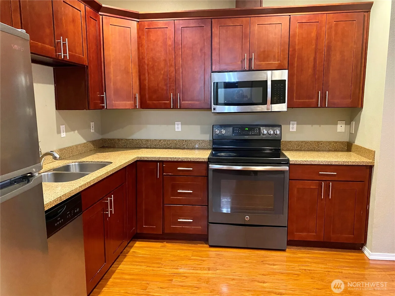 18006 NE 93rd , Redmond, WA 98052