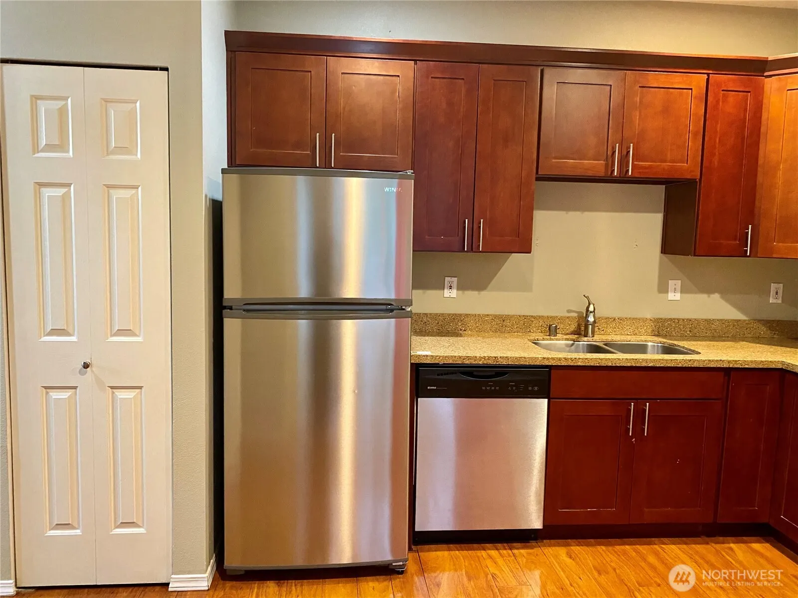 18006 NE 93rd , Redmond, WA 98052