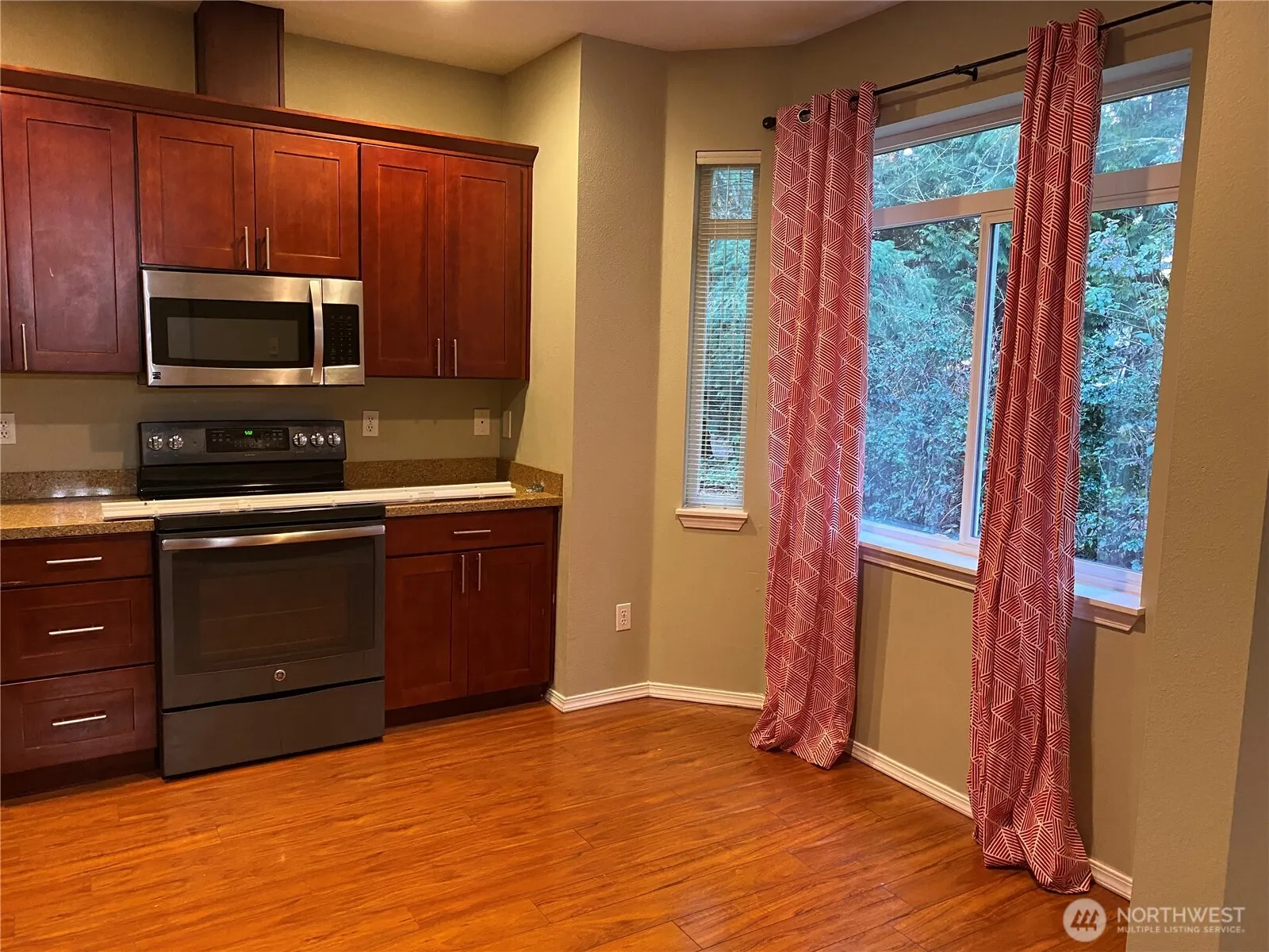 18006 NE 93rd , Redmond, WA 98052