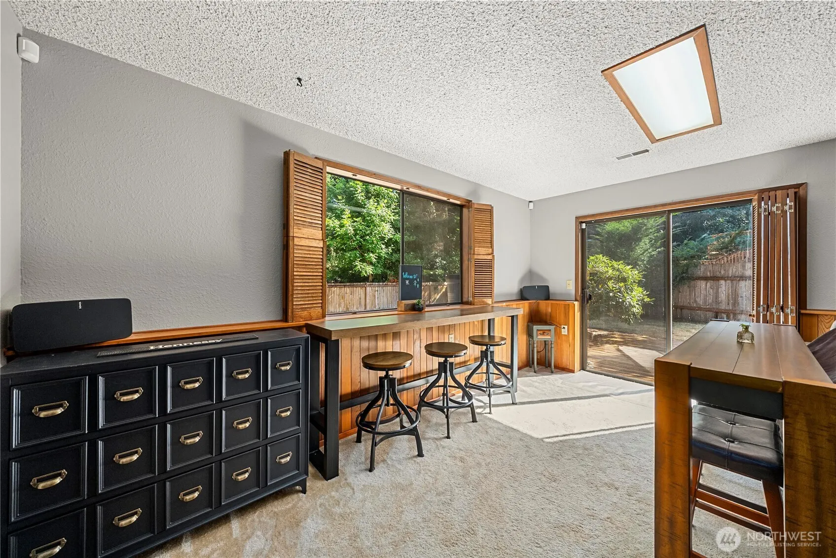 13323 SE 233rd Street , Kent, WA 98042