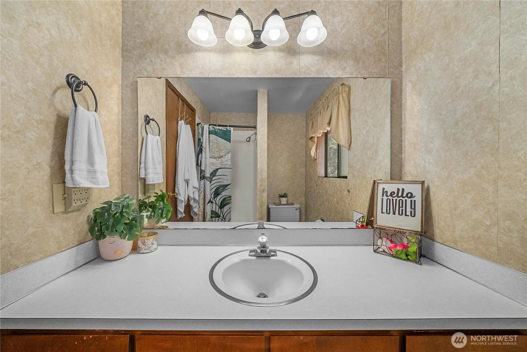 13323 SE 233rd Street , Kent, WA 98042