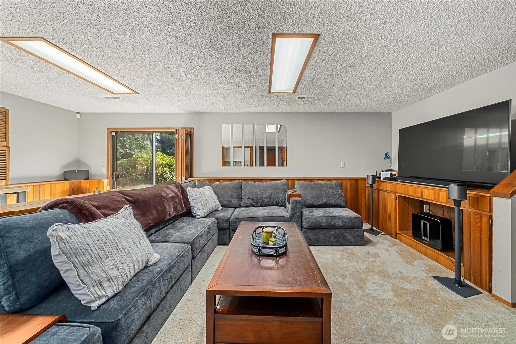 13323 SE 233rd Street , Kent, WA 98042
