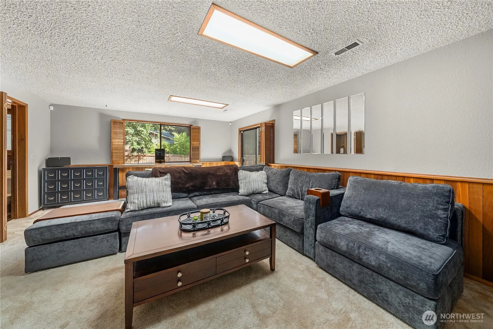 13323 SE 233rd Street , Kent, WA 98042