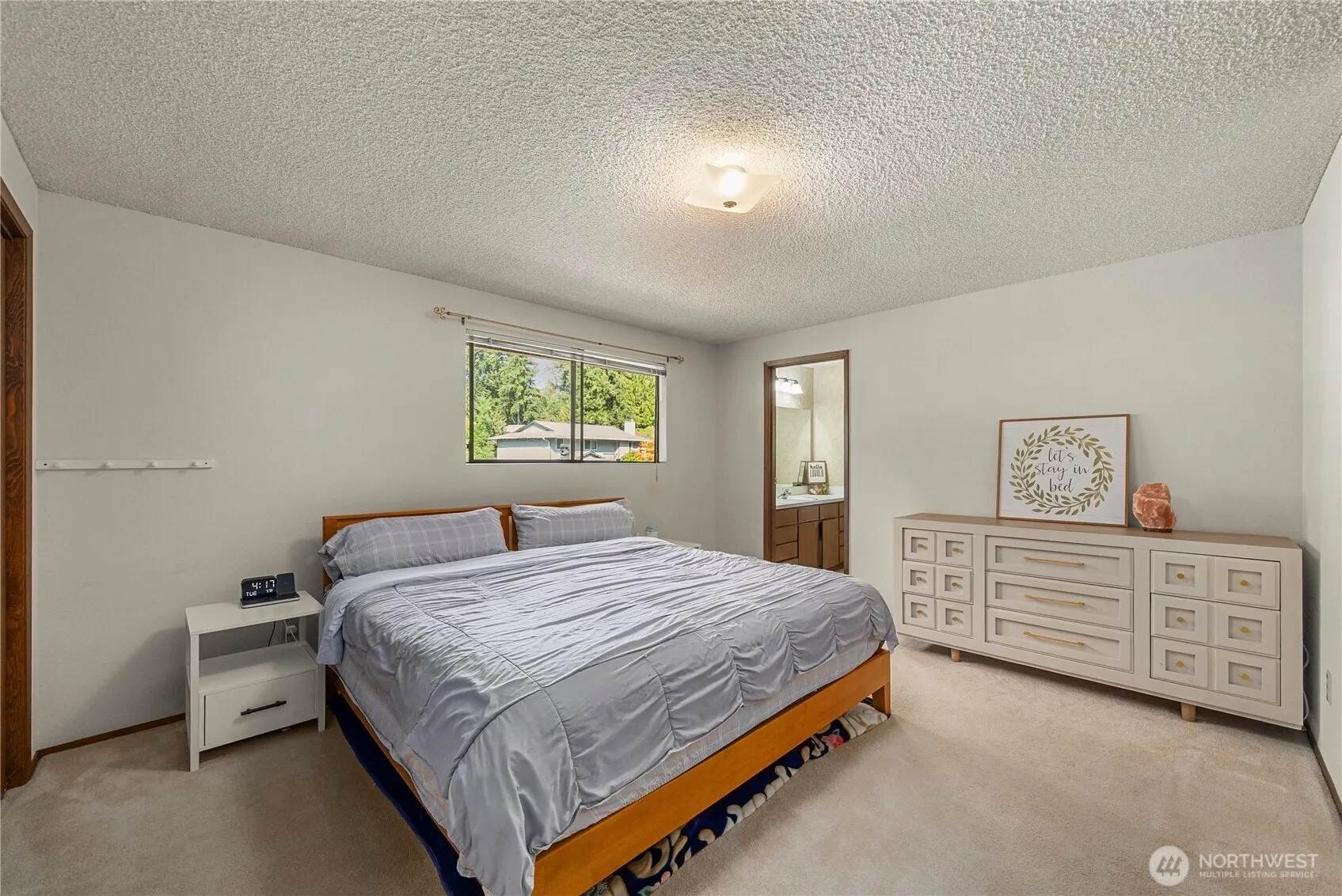 13323 SE 233rd Street , Kent, WA 98042