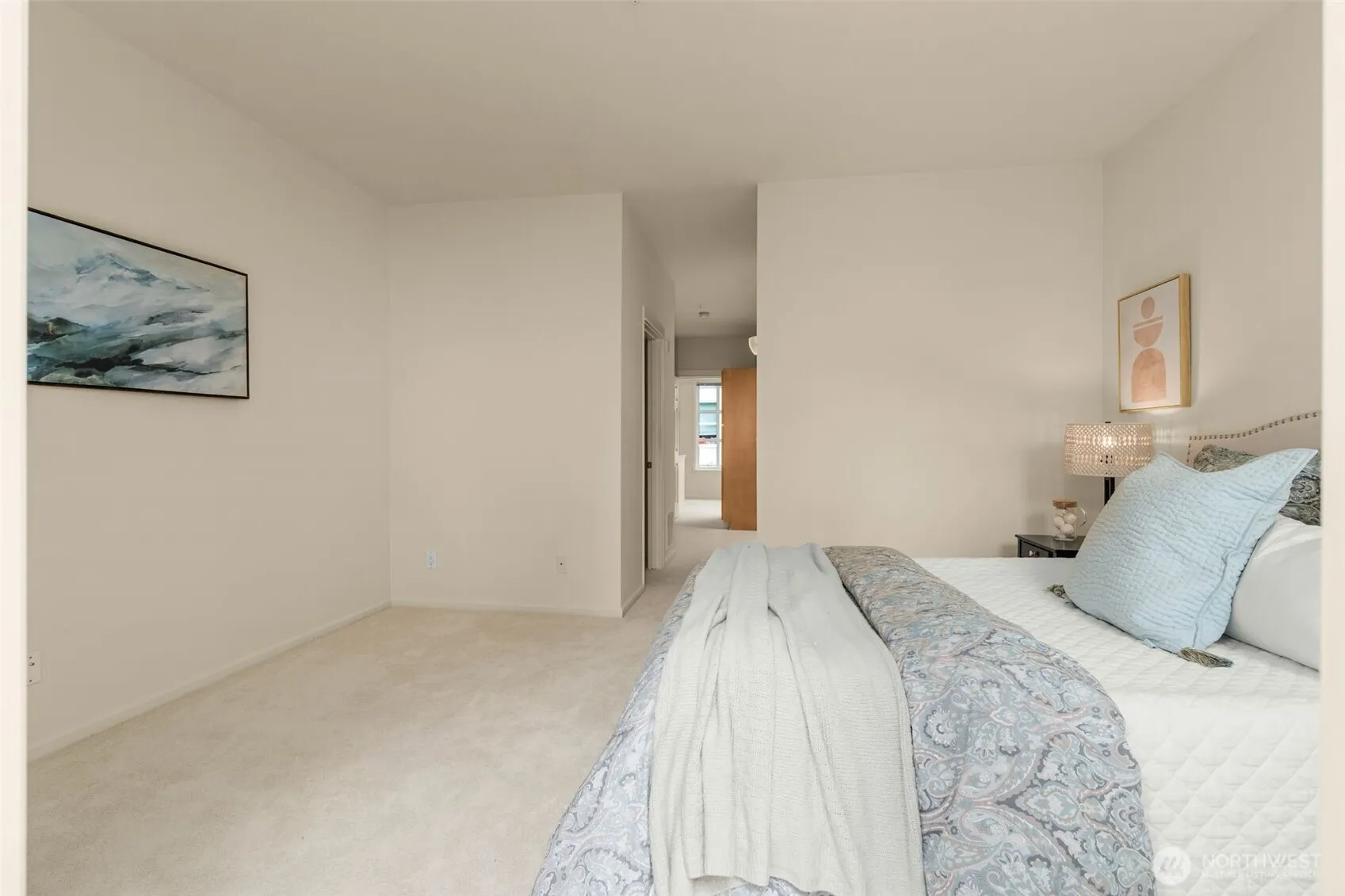 10042 Main Street #112, Bellevue, WA 98004