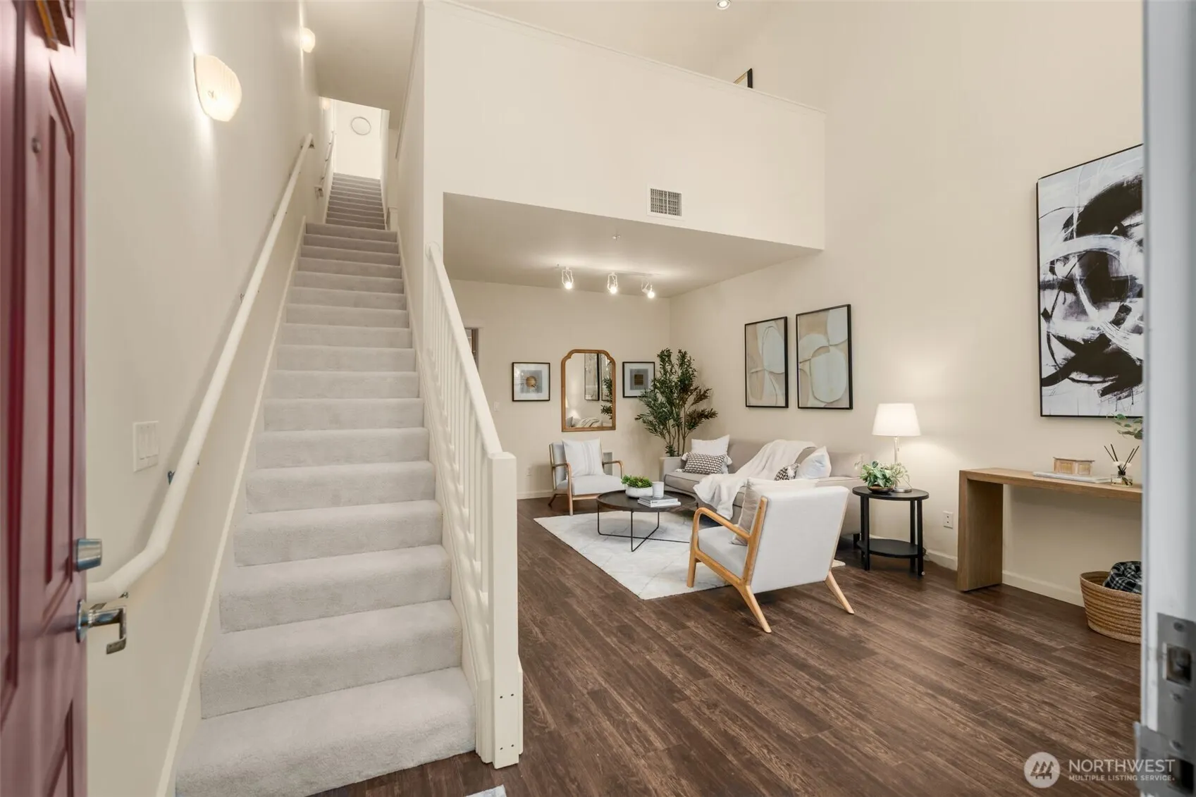 10042 Main Street #112, Bellevue, WA 98004