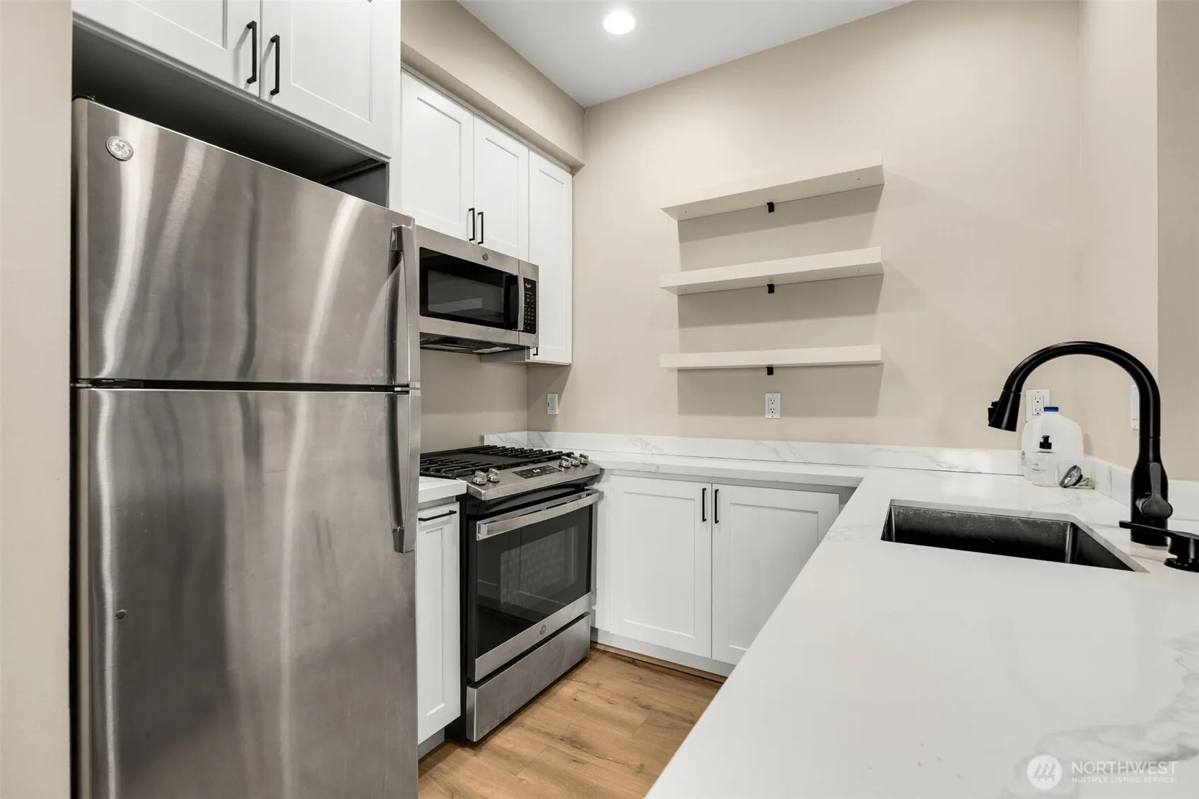 10042 Main Street #112, Bellevue, WA 98004