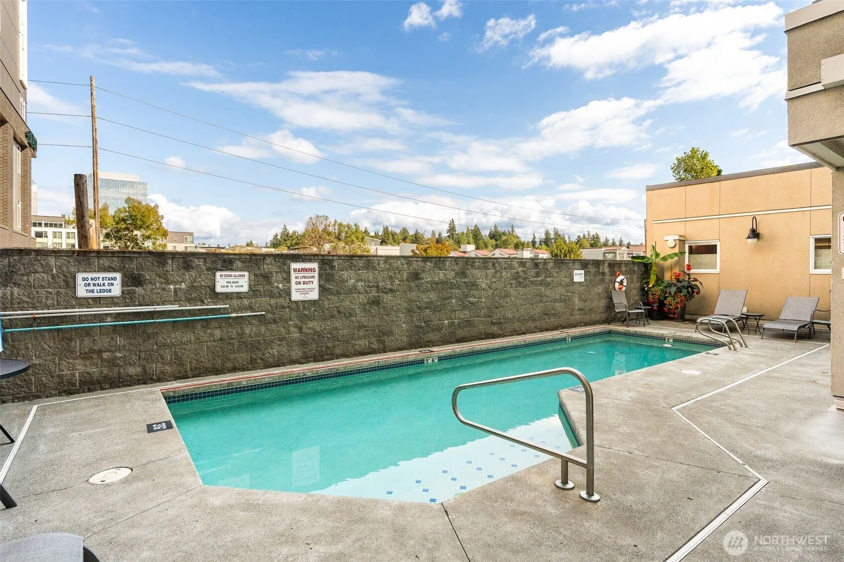 10042 Main Street #112, Bellevue, WA 98004