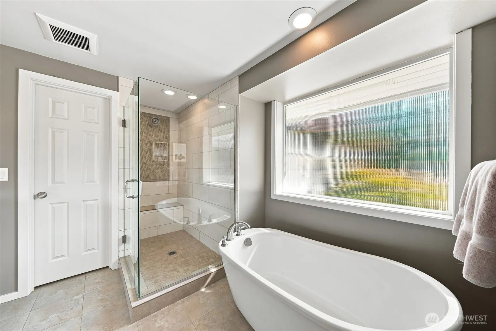 2831 226th Avenue SE, Sammamish, WA 98075