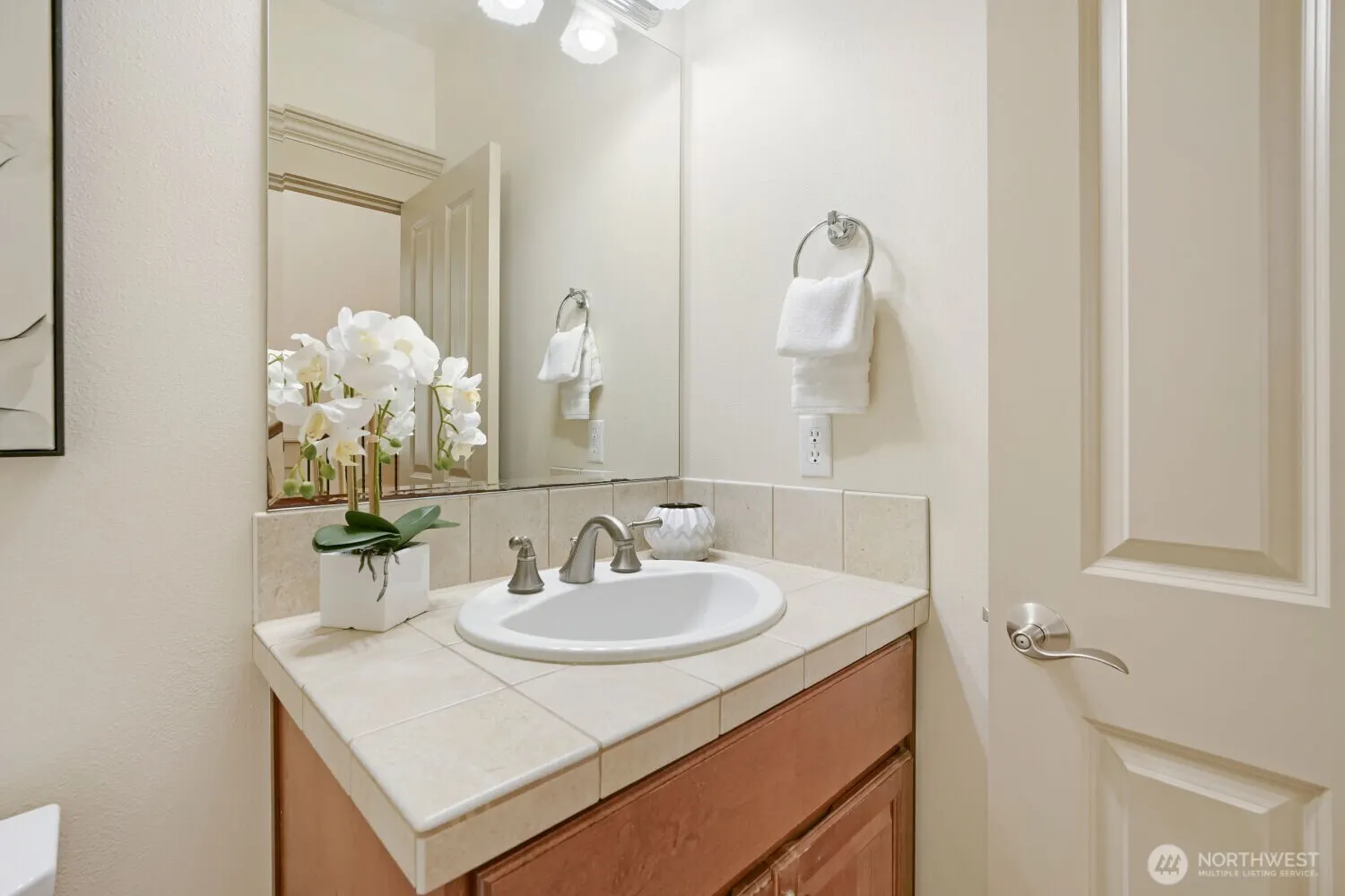 23527 NE 13th Place , Sammamish, WA 98074