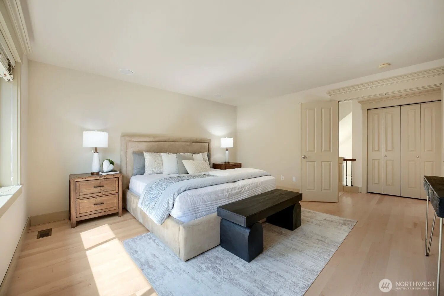 23527 NE 13th Place , Sammamish, WA 98074