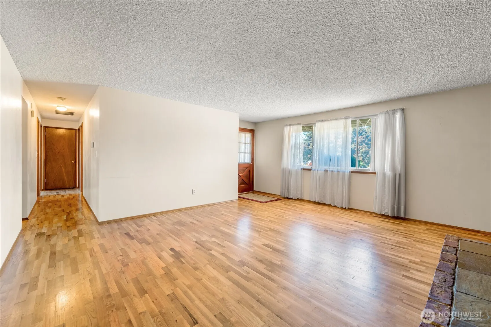 10837 SE 217th Street , Kent, WA 98031