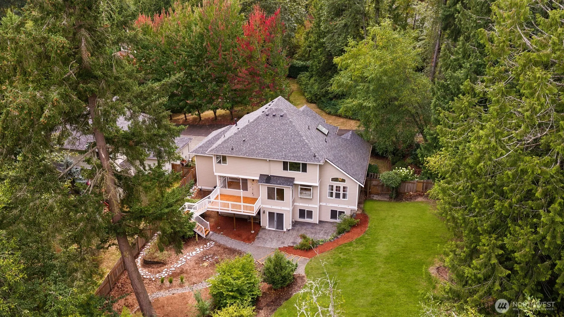10332 186th Court NE, Redmond, WA 98052