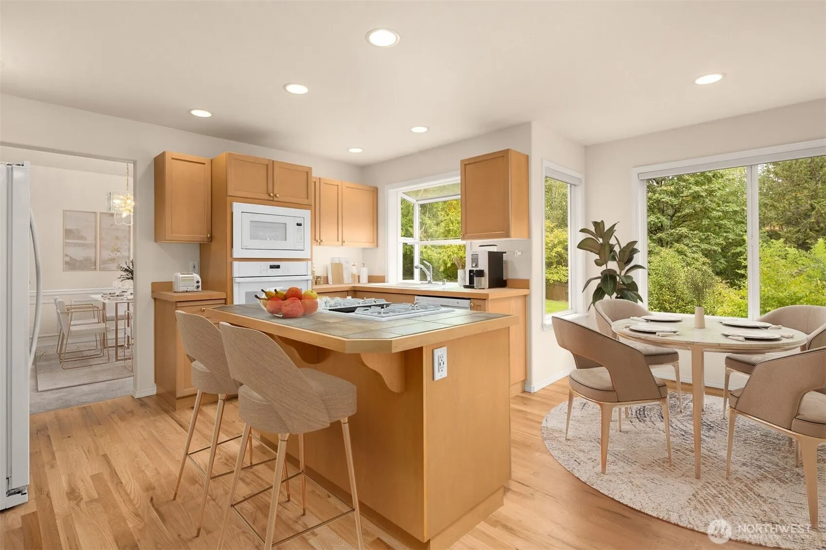 10332 186th Court NE, Redmond, WA 98052